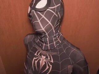Black Spider girlfriend Bondage