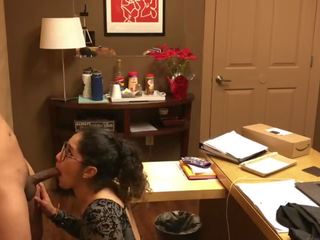 Office whore Finishes Him Off in Her Mouth