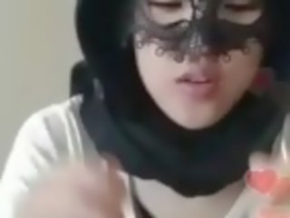Mlive indonezja jilbab hitam