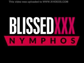 Nymphos - chantelle 狐狸 - 诱人的 纹身 和 刺穿 英语 模型 刚 希望 到 他妈的! blissedxxx 新 系列 拖车